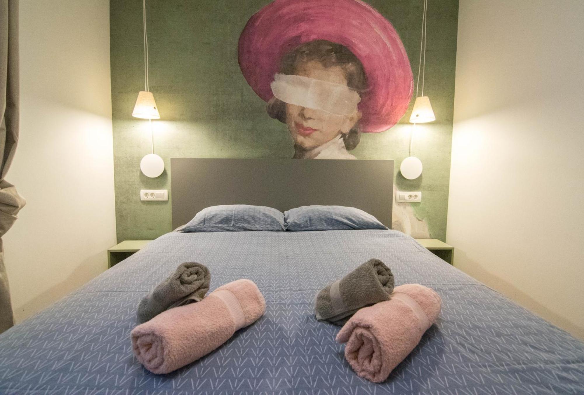 Romiru Rooms And Studio Apartment Spalato Esterno foto
